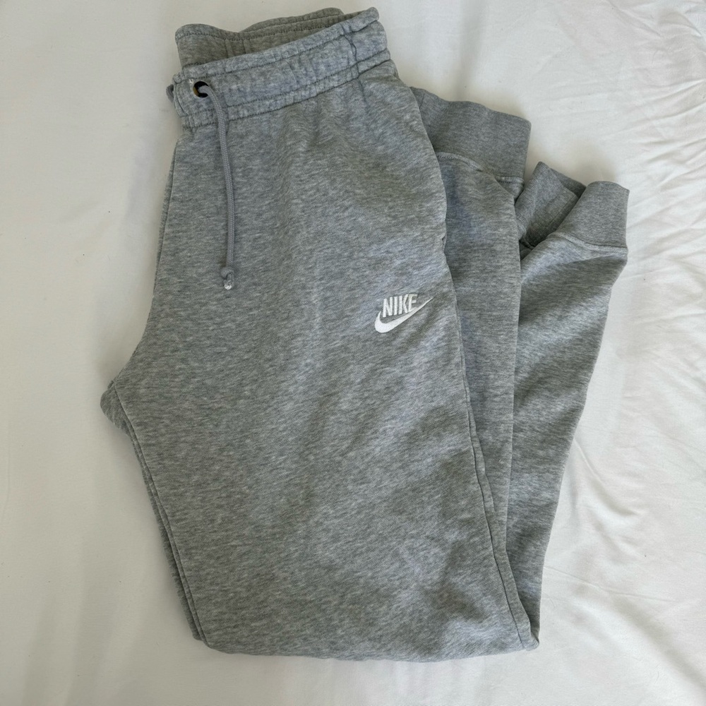 Grey Nike Essential Sweatpants Size S